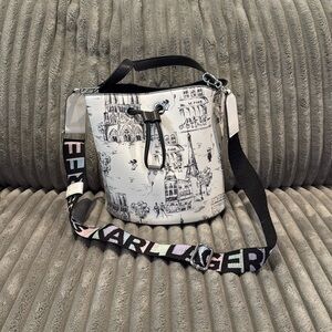 KARL LAGERFELD PARIS
Adele Medium Bucket Bag